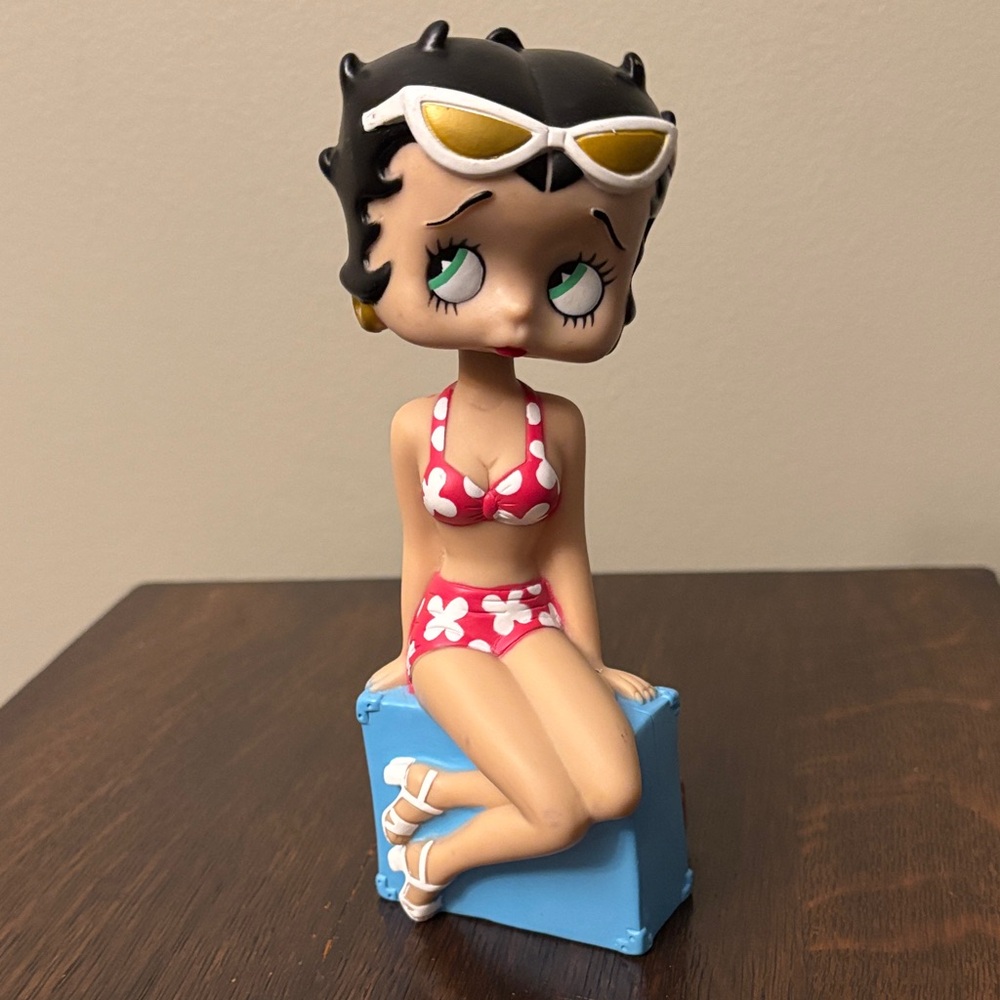 Betty Boop Funko Wacky Wobbler Bobblehead - Vacation (2002)